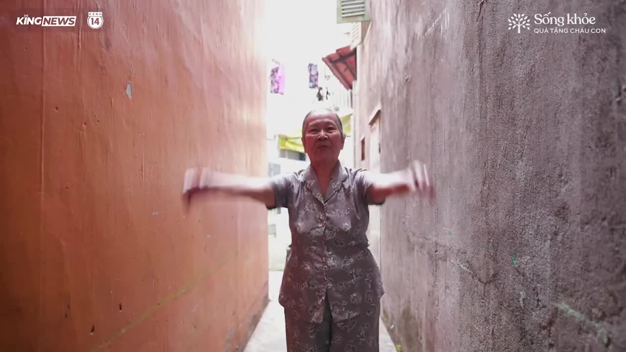 Clip: Sức khỏe ông bà, cha mẹ, món quà trân quý nhất của cháu con