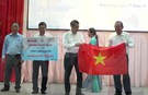 Tặng 20.000 lá cờ Tổ quốc cho tỉnh An Giang và Hậu Giang