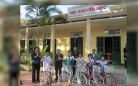 Hội khuyến học Hoà Bình trao 200 xe đạp cho học sinh nghèo vượt khó