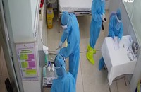 Bên trong khu điều trị Covid-19 cho trẻ em giữa TP HCM