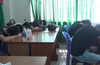 Đột kích quán karaoke phát hiện hàng chục thanh niên phê ma túy