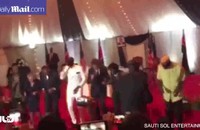 Tổng thống Obama nhảy điệu truyền thống ở quê cha