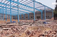 Sập bức tường đang tô, 6 người chết, 2 người bị thương