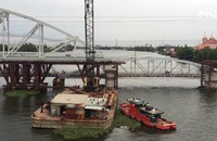 Cầu đường sắt Bình Lợi mới sắp hoàn thành