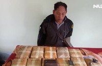 Bắt “ông trùm” cùng 100.000 viên ma túy