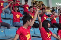 Hành trình Hát vì đội tuyển: CĐV “cháy” cùng ca khúc trên khán đài