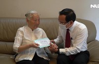 Bí thư Nguyễn Văn Nên thăm nguyên Thứ trưởng Bộ Y tế