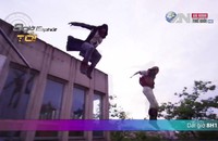 Quái nhân châm lửa tự thiêu rồi chạy việt dã 200 m