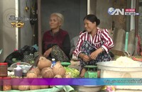 Bà bán chuối đậu 55 tuổi đỗ cử nhân luật