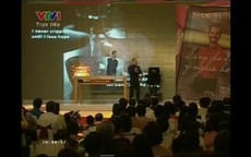 Nick Vujicic "chào Việt Nam" gây xúc động