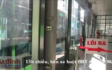 Xe buýt nhanh BRT vào giờ cao điểm