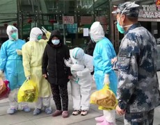 Dịch cúm Corona: Ấm áp tình người trong tâm dịch Vũ Hán