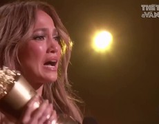 Jennifer Lopez được vinh danh tại MTV Movie and TV Award 2022