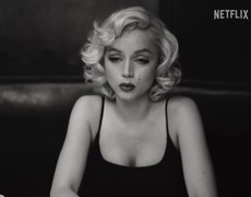 Tại sao phim về huyền thoại Marilyn Monroe nhận 8 đề cử Mâm xôi vàng