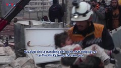 Trận động đất ở Thổ Nhĩ Kỳ: Một em bé được cứu thoát khỏi đống đổ nát 