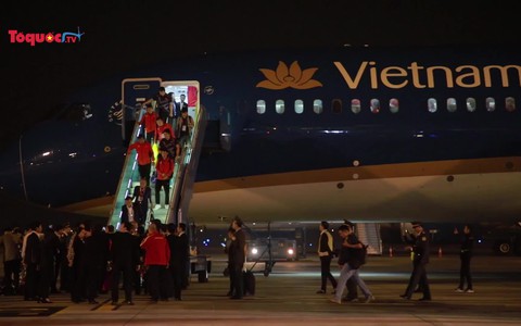 'Siêu máy bay' đưa đội tuyển U22 Việt Nam về đến sân bay Nội Bài