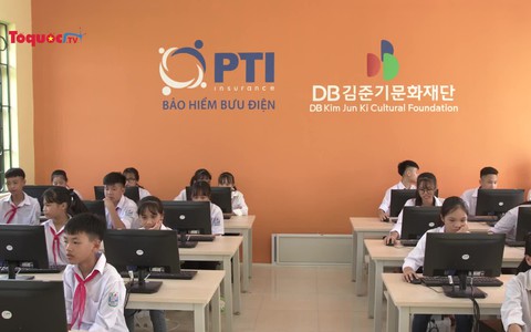 PTI trao tặng phòng học máy tính tại trường THCS Trung Hòa - Hưng Yên