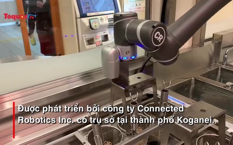 Tokyo đưa robot vào nấu mì soba và phục vụ quán ăn