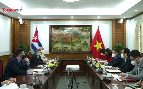 Bộ trưởng Bộ VHTTDL Nguyễn Văn Hùng tiếp và làm việc với ngài Đại sứ Cuba tại Việt Nam