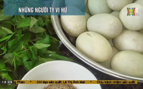 Những người hạn chế ăn trứng vịt lộn