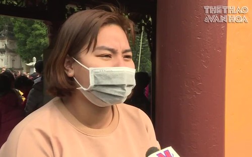 Người dân cần cảnh giác với nguy cơ mắc dịch bệnh khi đi lễ chùa du xuân