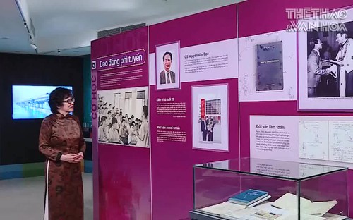 Trưng bày “Giải thưởng Hồ Chí Minh của các nhà khoa học Việt Nam”