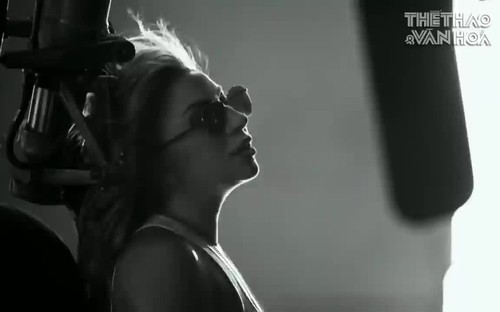 Lady Gaga hát nhạc phim Top Gun mới