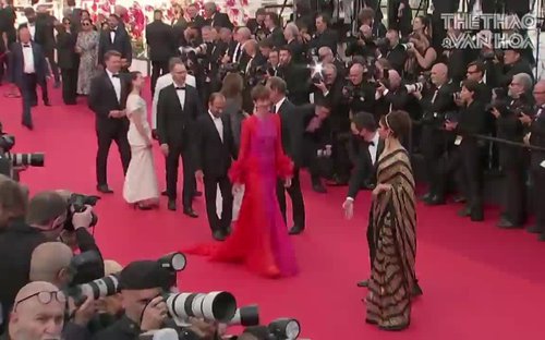 Nhiều ngôi sao tỏa sáng trên thảm đỏ Cannes 2022