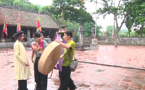 Ninh Bình: Phục dựng và lan tỏa vẻ đẹp cổ phục Việt