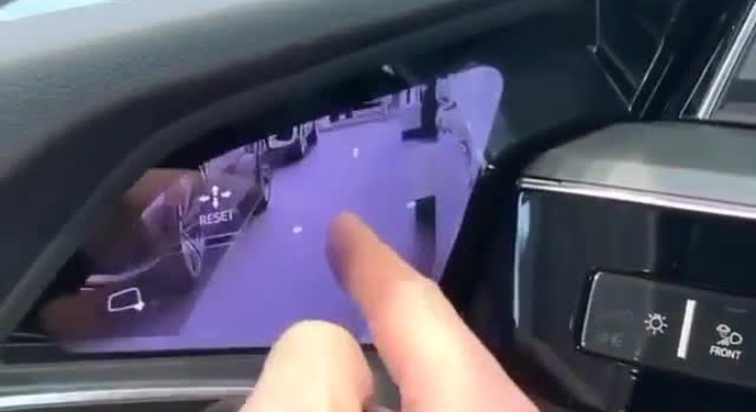 Đây sẽ là tương lai của gương chiếu hậu xe hơi