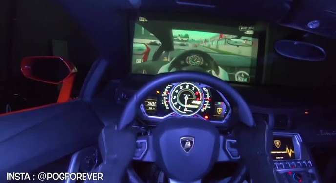 Rich kid dùng Lamborghini Aventador thật để chơi game đua xe trên Xbox