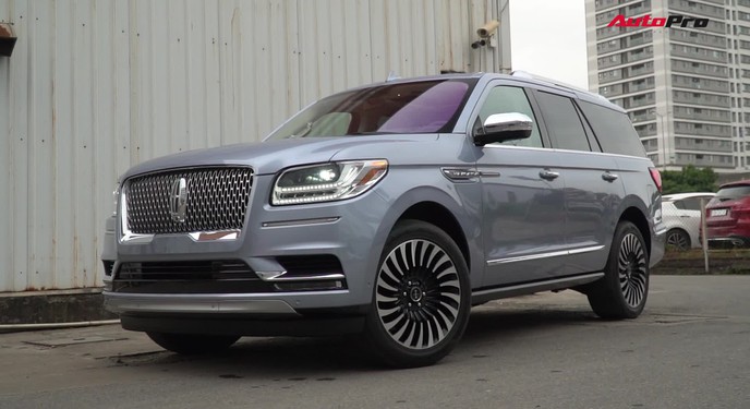 Chi tiết Lincoln Navigator phiên bản trục cơ sở ngắn