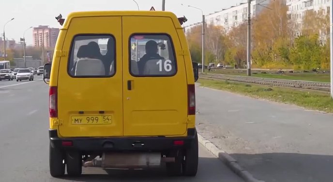 Xem “minivan” chính hiệu người Nga nghịch ngợm chế ra