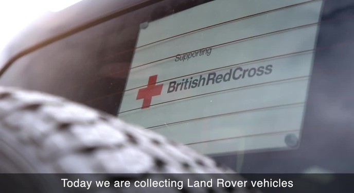 Land Rover giao đội hình 160 xe cho Hội Chữ thập đỏ Anh Quốc sử dụng