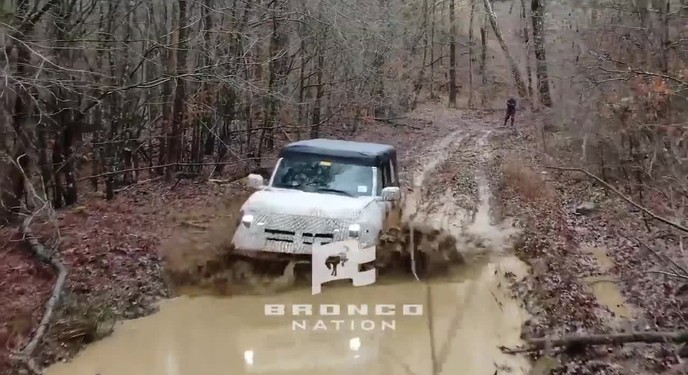 Ford Bronco thử nghiệm off-road thành công