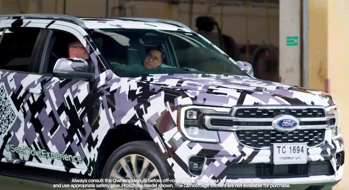 Ford Everest 2022 tung teaser khoe khả năng off-road